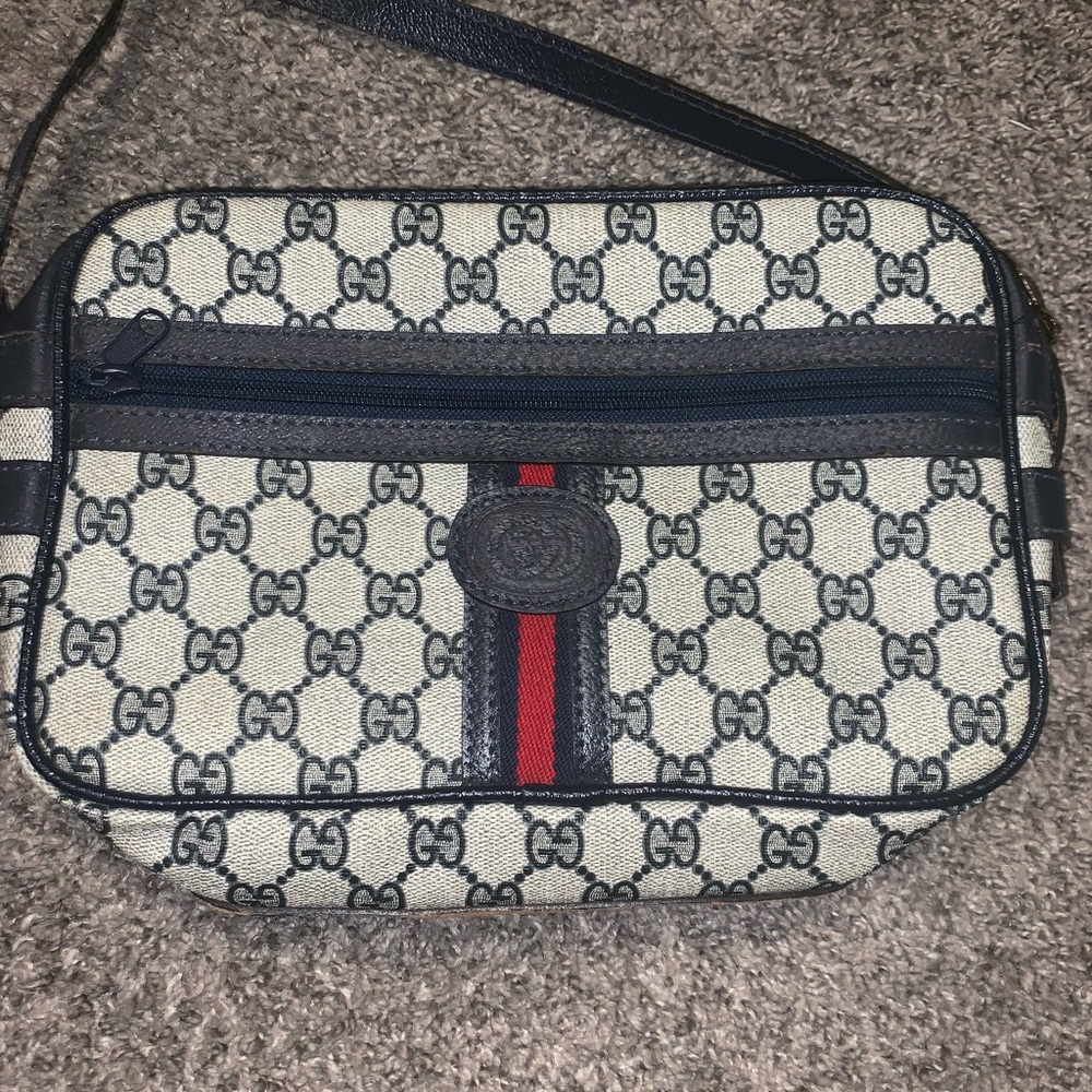 Gucci crossbody bag